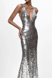 Robe formelle sirène à paillettes à col en V argenté scintillant