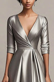 Col V A Ligne Satin Manches Grises Longueur Veau Robe Mère