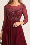 Elégante robe trapèze à col bateau bordeaux pour mère de la mariée avec perles