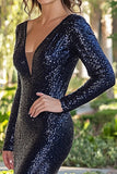 Robe de mère de la mariée scintillante bleu marine à col en V à manches longues avec fente