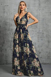 Col en V bleu marine Une robe formelle en mousseline de soie imprimée de fleurs