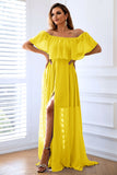 Robe longue formelle jaune à volants à épaules dénudées avec fente