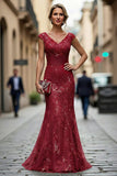 Robe de la mère de la mariée brodée en sirène rouge rouge foncé à col en V avec sequins