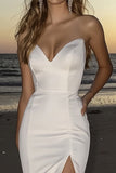 Robe de mariée sirène ivoire satiné sans bretelles avec fente