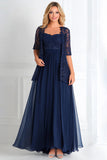 Elégant bleu marine une ligne col bateau mousseline de soie dentelle applique longue mère de la mariée robe avec manches 3/4