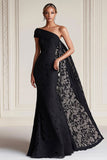 Robe noire de mère de la mariée à une épaule avec cape en dentelle