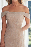 Épaule dénudée taupe une ligne dentelle appliquée robe mère de la mariée