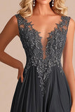 Anthracite Une ligne Col en V Dentelle Appliques Mère de la Robe de la mariée