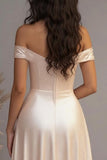Élégante robe de bal longue en satin a-ligne champagne à épaules dénudées