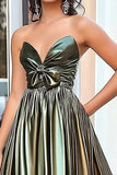 Sweetheart métallisé noir doré une ligne froncée robe longue de bal