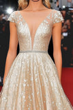 A Line Cap manches Champagne ceinturé longue robe de gala