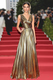 Robe de gala plissée corsée en V métallisé doré scintillant