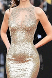 Robe longue de bal de gala sirène dorée à encolure dégagée et à paillettes