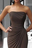 Robe de gala sans bretelles en jersey café