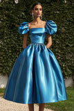 Col carré Manches Courtes Satin Bleu Robe de Gala Trapèze