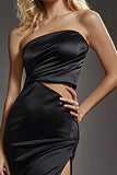 Robe de bal sirène en satin noir sans bretelles avec fente
