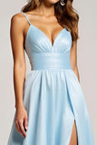 Une ligne Robe de bal longue en satin à bretelles spaghetti bleu ciel avec fente