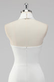 Robe trapèze dos nu en satin Little White Graduation