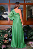 Robe formelle longue plissée à une épaule trapèze verte