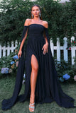 Élégante robe de bal noire à épaules dénudées avec manches cape fluides