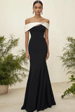 Robe formelle en satin contrasté noir mat à épaules dénudées