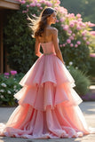 Robe de bal à volants rose
