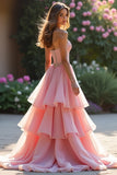 Robe de bal à volants rose