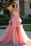 Robe de bal sans bretelles perlée en tulle rose avec fente