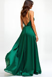 Une ligne vert foncé spaghetti bretelles robe de bal avec fente