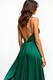 Une ligne vert foncé spaghetti bretelles robe de bal avec fente