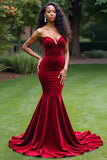 Élégante robe de bal longue sans bretelles sirène bordeaux