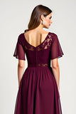 Cabernet A-ligne Scoop Volants Manches Mousseline de soie Longueur genou Mère de la mariée Robe avec dentelle