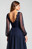 Bleu marine A-ligne col en V manches longues Mousseline de soie Robe mère de la mariée avec dentelle