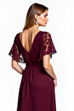 Dentelle Cabernet Col en V Longueur genou Robe Mère de la Mariée à Manches Courtes