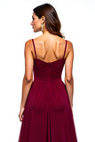 Tulle bordeaux Froncé bretelles spaghetti Robe d’invité de mariage longue trapèze
