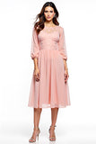 Robe de mère de la mariée en dentelle de mousseline de soie rose poudré à manches longues