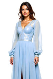 Bleu ciel scintillant col V manches longues paillettes robe de demoiselle d’honneur longue avec fente