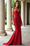 Robe de bal froncée en satin stretch rouge Sweetheart