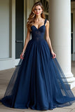 Robe longue de bal en dentelle à bretelles spaghetti bleu marine