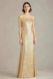 Robe formelle fourreau à épaules dénudées dorée avec paillettes