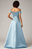 Robe formelle en satin à épaules dénudées bleu ciel