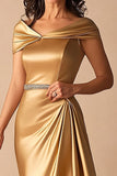Or Hors L’épaule Satin Fourreau Long Mère De La Robe De La Mariée