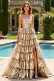 Or Une ligne sans bretelles paillettes à plusieurs niveaux robe de bal longue avec fente