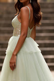 Robe de bal longue à volants vert clair scintillante à volants avec paillettes