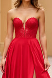 Rouge Une ligne dentelle chérie longue robe de bal avec fente