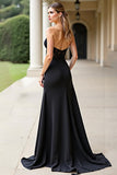 Robe de bal sans bretelles en satin de dentelle noire