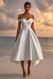 Satin Épaule Dénudée Longueur Thé Robe de mariée blanche