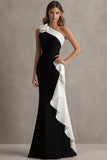 Robe longue cravate noire à volants de sirène à une épaule