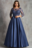 Bleu marine une ligne satin grande taille longue mère de la mariée robe avec appliques de dentelle