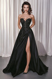 Robe de bal longue en satin A-ligne noir avec appliques de dentelle